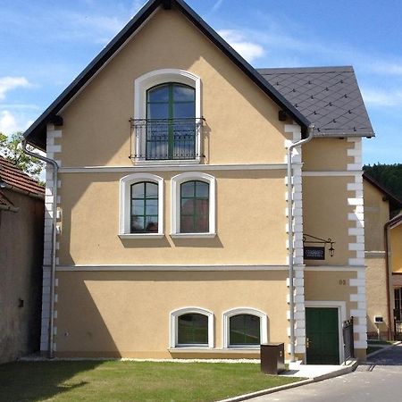 Old House Bed & Breakfast Hradec nad Moravici Eksteriør bilde